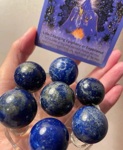 Lapis Lazuli Meaning, Blue Colour, Pyrite & Natural Features