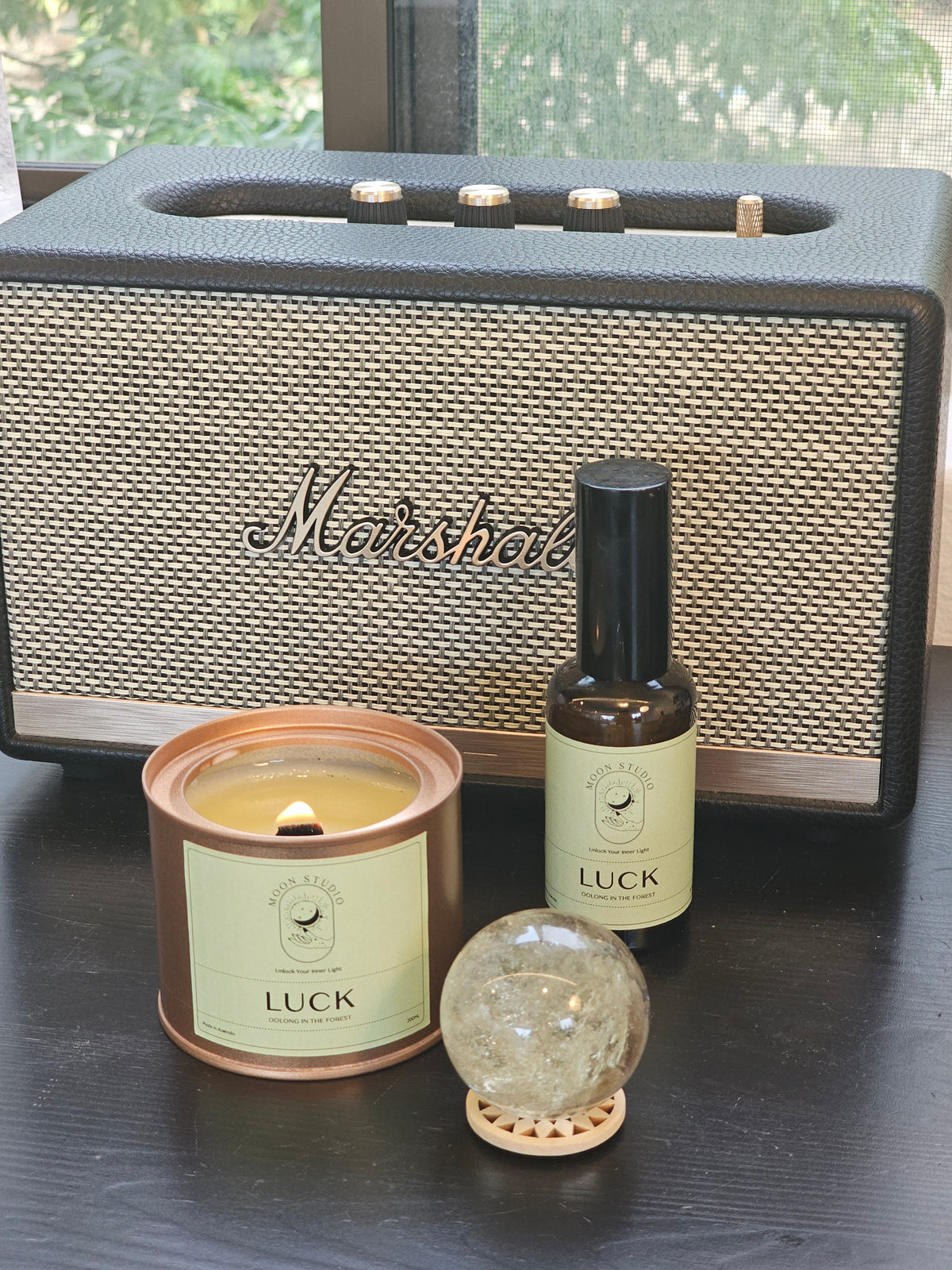 Citrine Ritual Room Spray – natural inclusions detail
