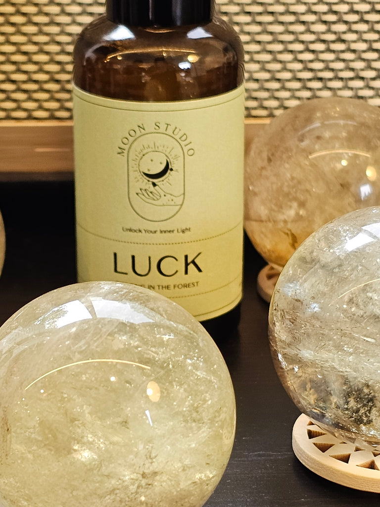 Luck Spray Infused with Citrine - Oolong in the Forest Scent - Hand Poured in Sydney, Australia