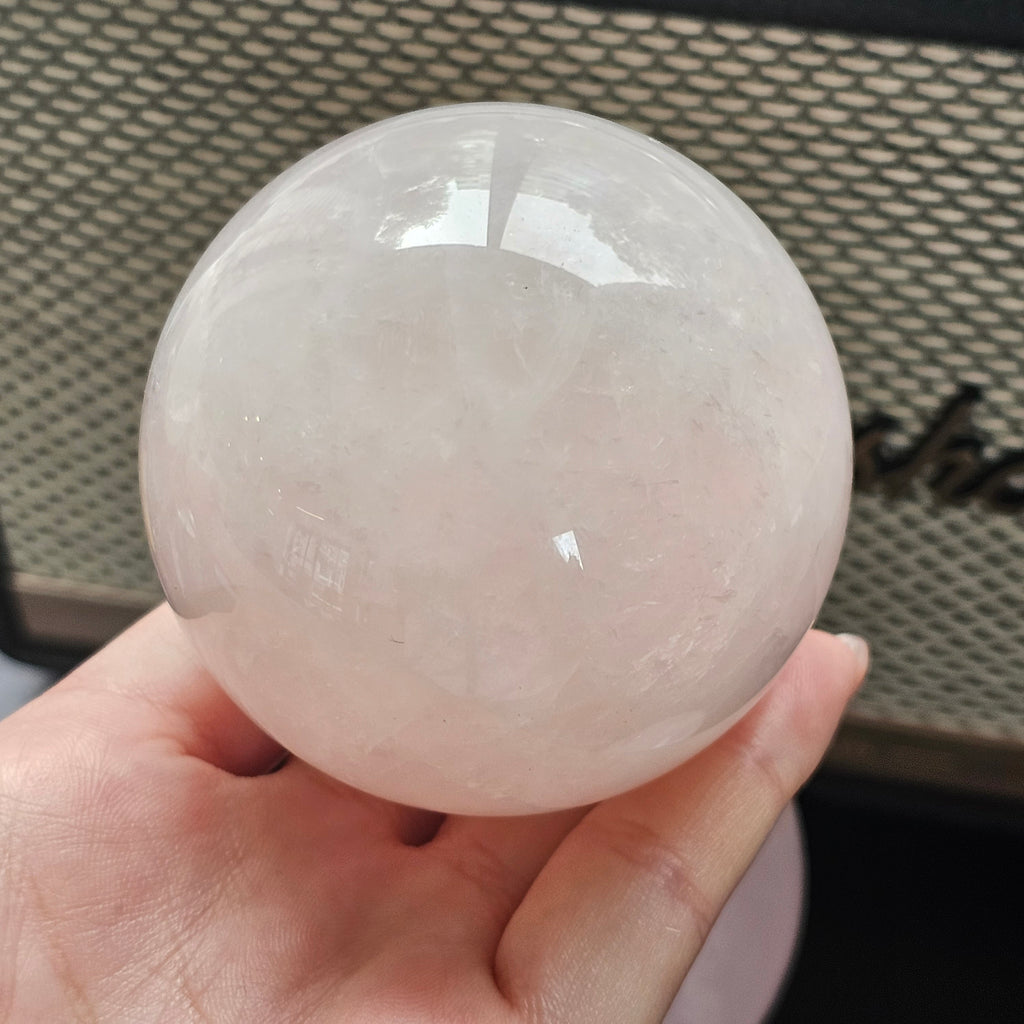 Sphère de quartz rose abordable - Boule de cristal de guérison, amour et harmonie, décor en cristal à faible coût, cadeau économique