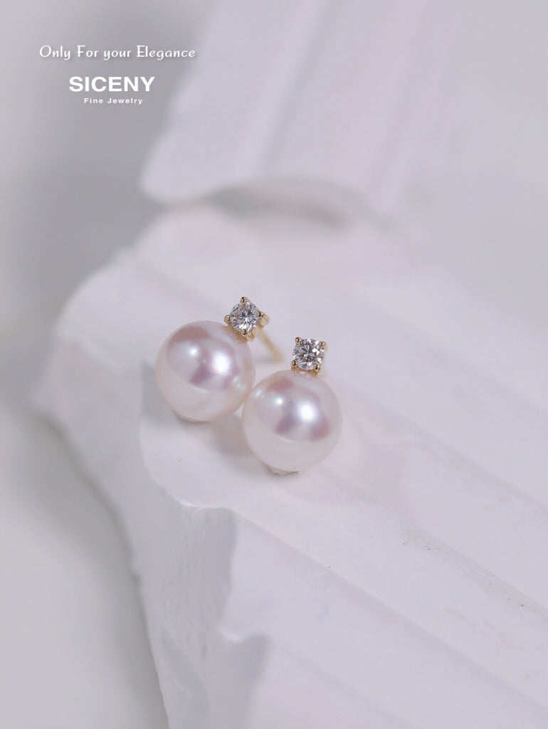 Stunning 7.7mm AAAAA Akoya Pearl Earrings w/ Diamond (0.12ct) | 18K Yellow Gold | Luxury Earrings