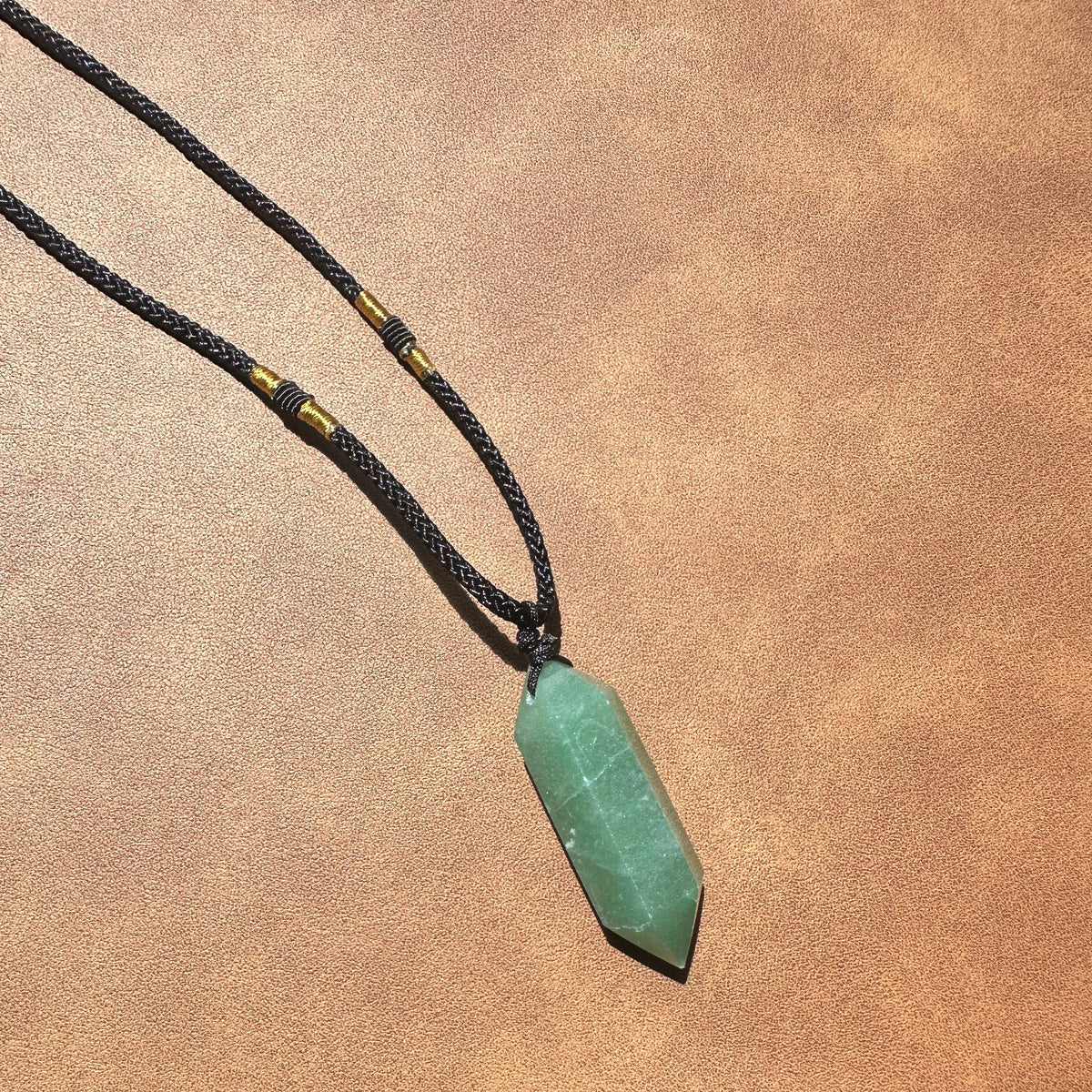 Green Aventurine Necklace – Natural 4–5cm Crystal Pendant product photo 1