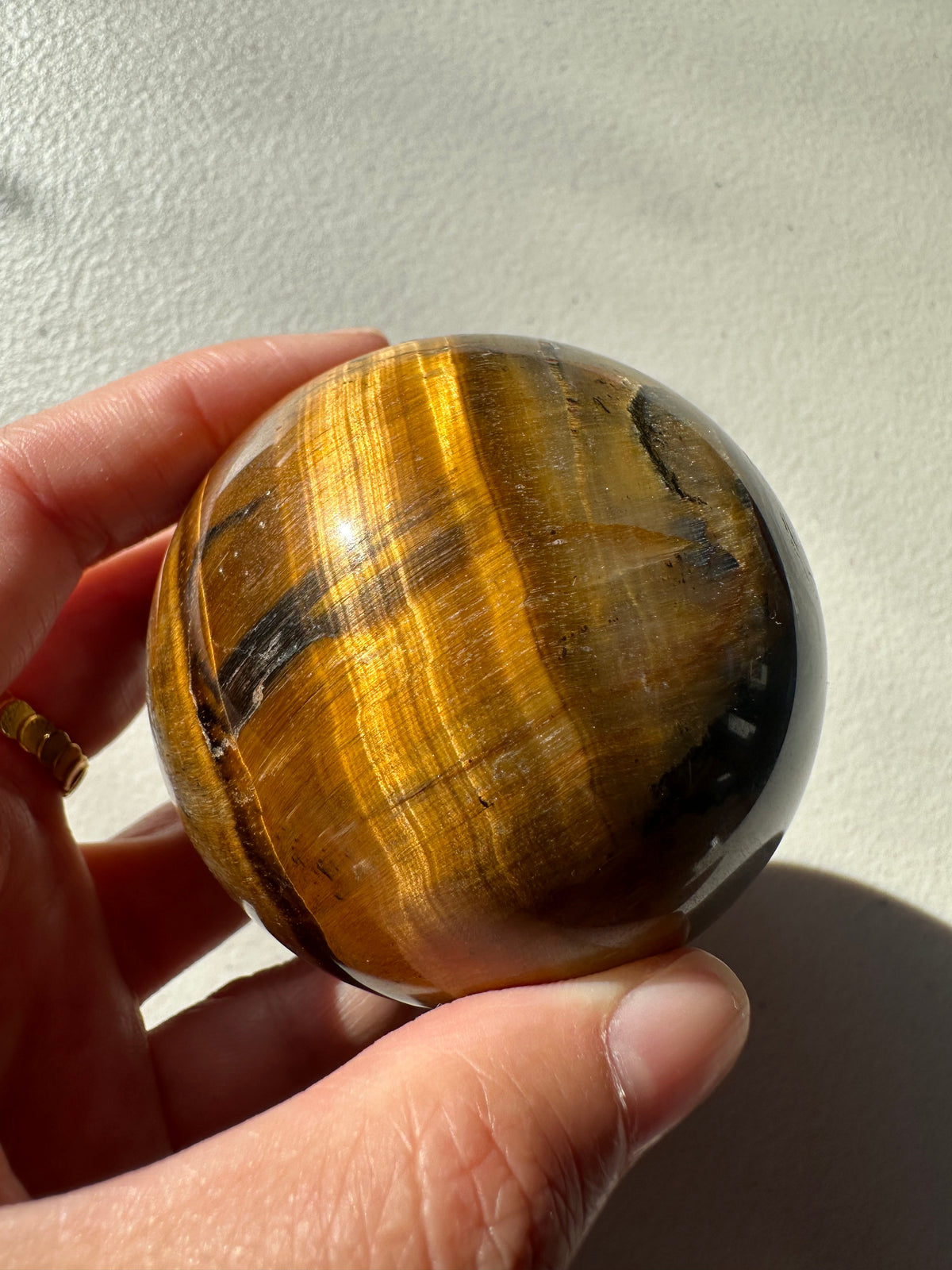 Tiger’s Eye Sphere – Natural Crystal Ball 4–7cm product photo 3