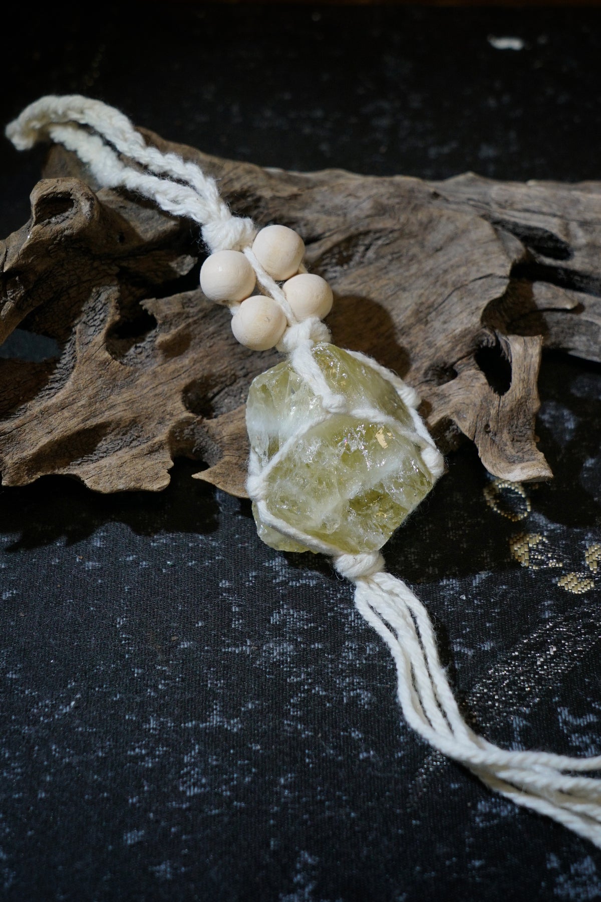 Raw Citrine Hanging Decor – natural inclusions detail
