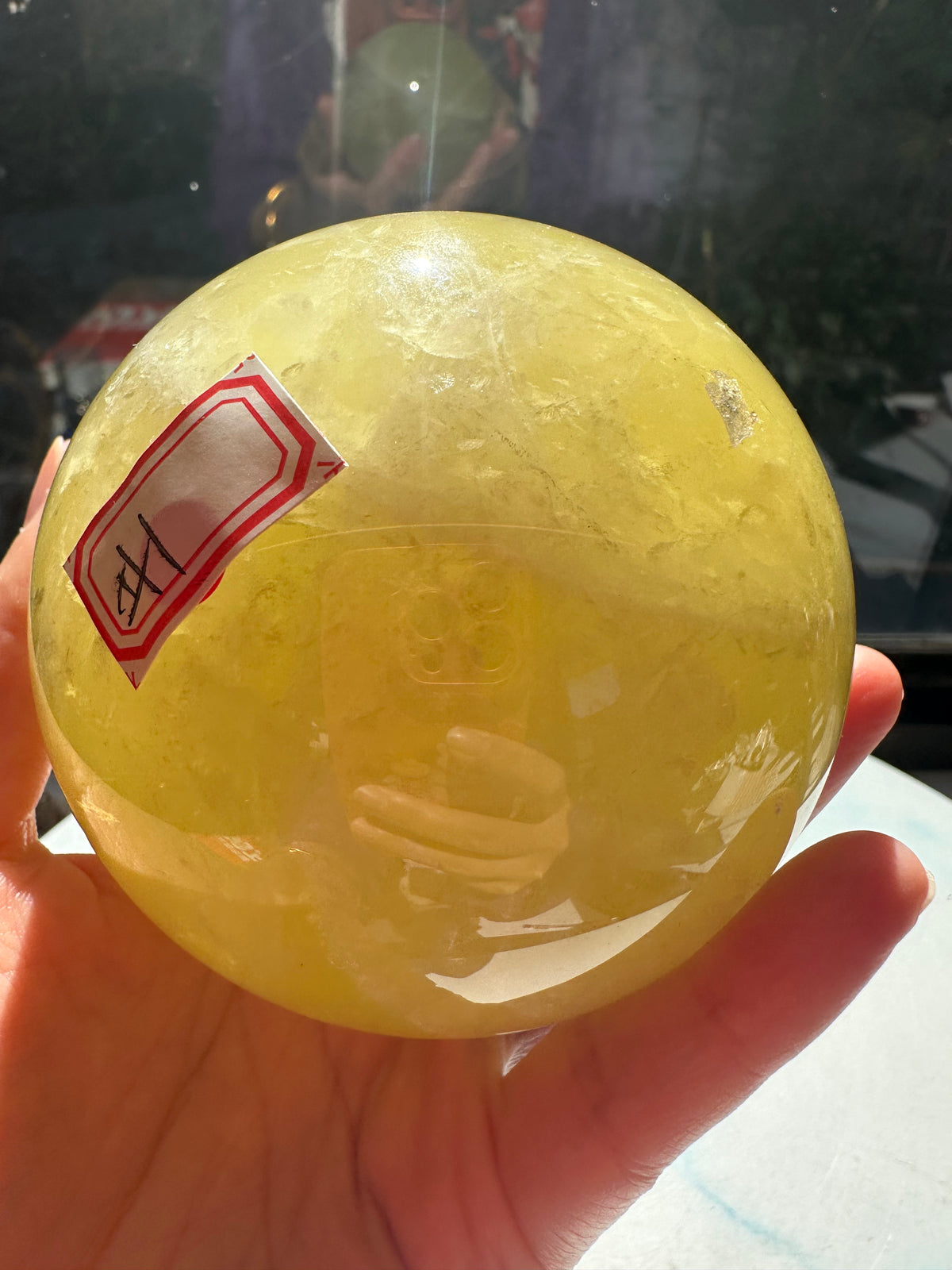 Brazilian Citrine Sphere with Golden Colour, Exact Piece #1 – golden colour detail
