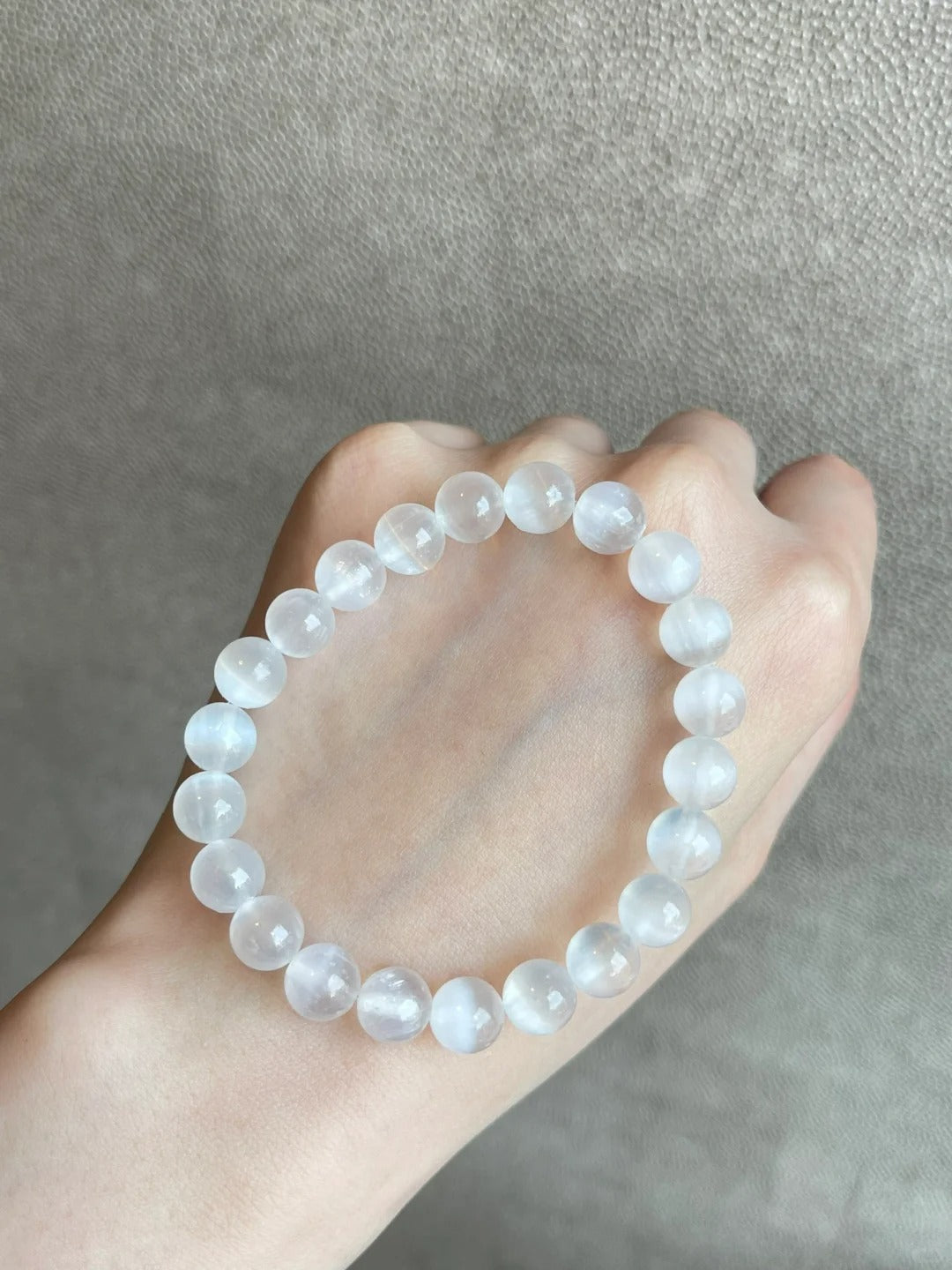 Senelite Quartz Bracelet | 8mm Beads | 15–19cm Wrist
