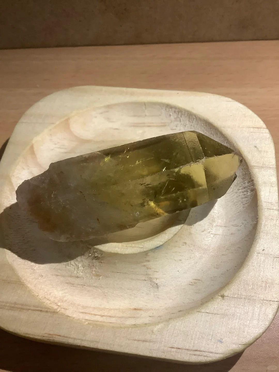 Smoky Citrine Lemurian Quartz Point – texture close-up
