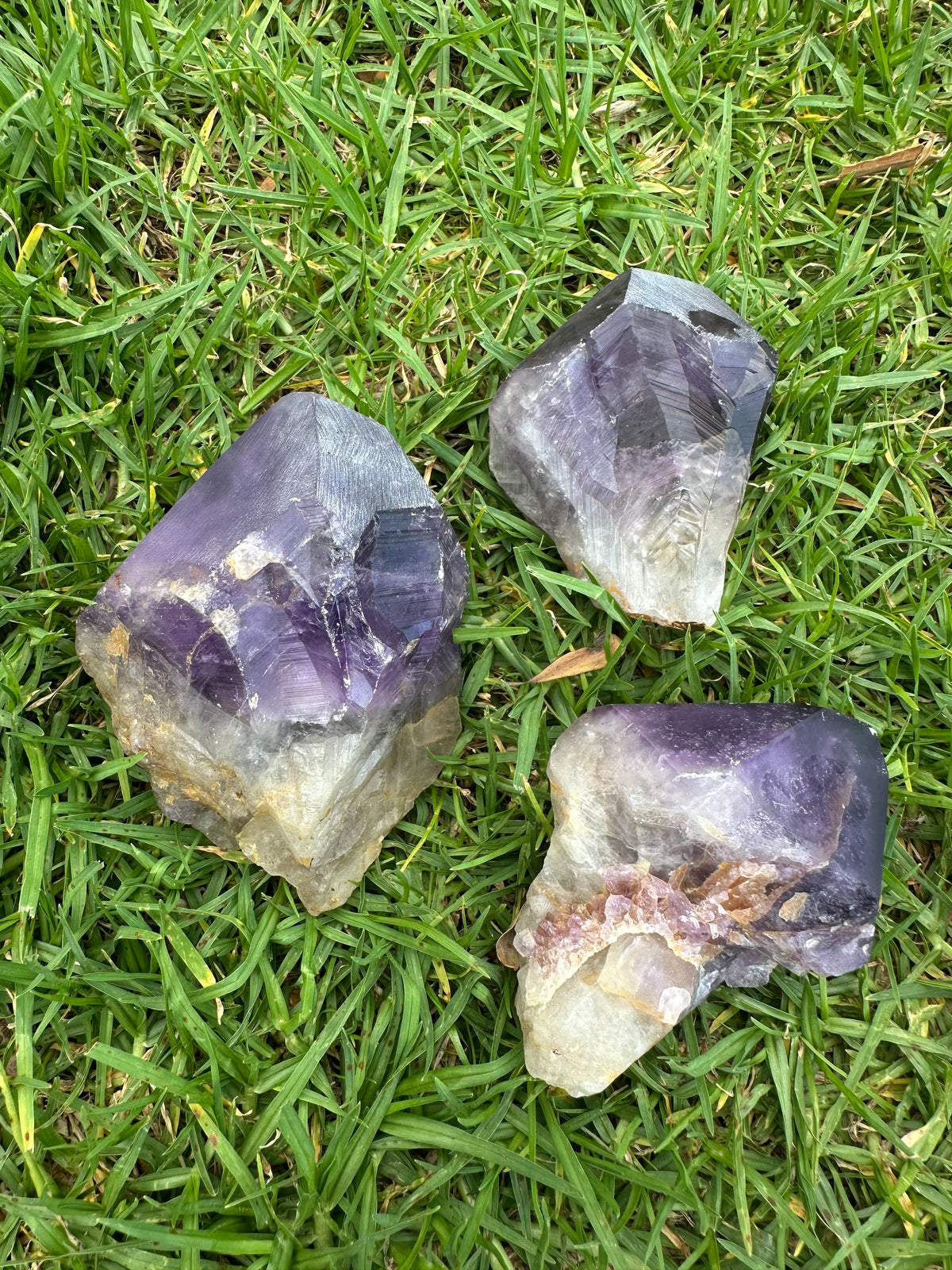 Brazilian Amethyst Point, Natural Raw Crystal 7–8cm – alternate view 8