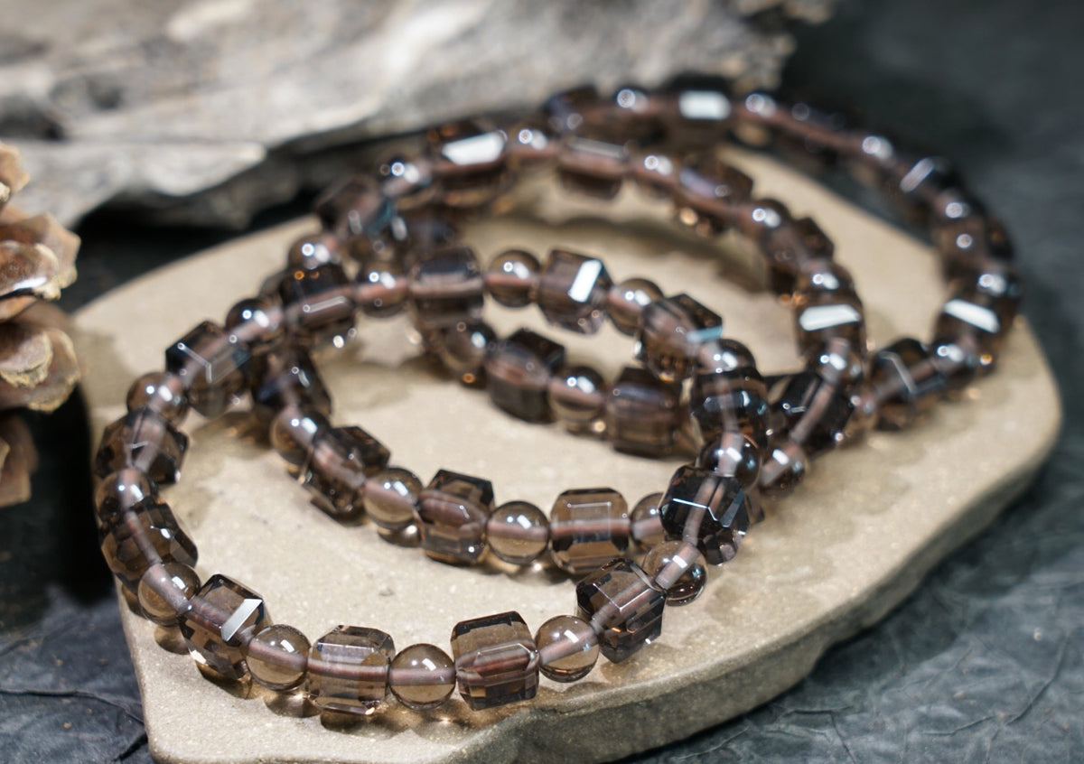Ice Obsidian Cube Bracelet | 7.5mm Beads
