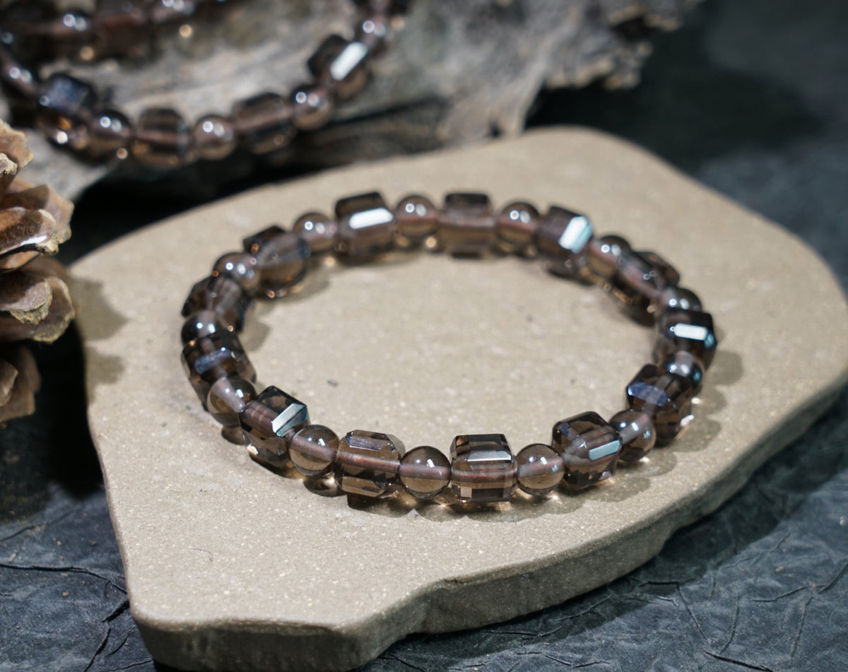 Ice Obsidian Cube Bracelet | 7.5mm Beads