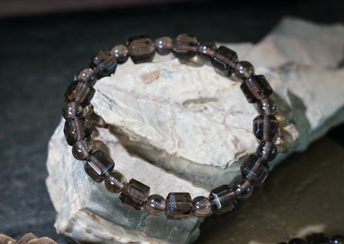 Ice Obsidian Cube Bracelet | 7.5mm Beads