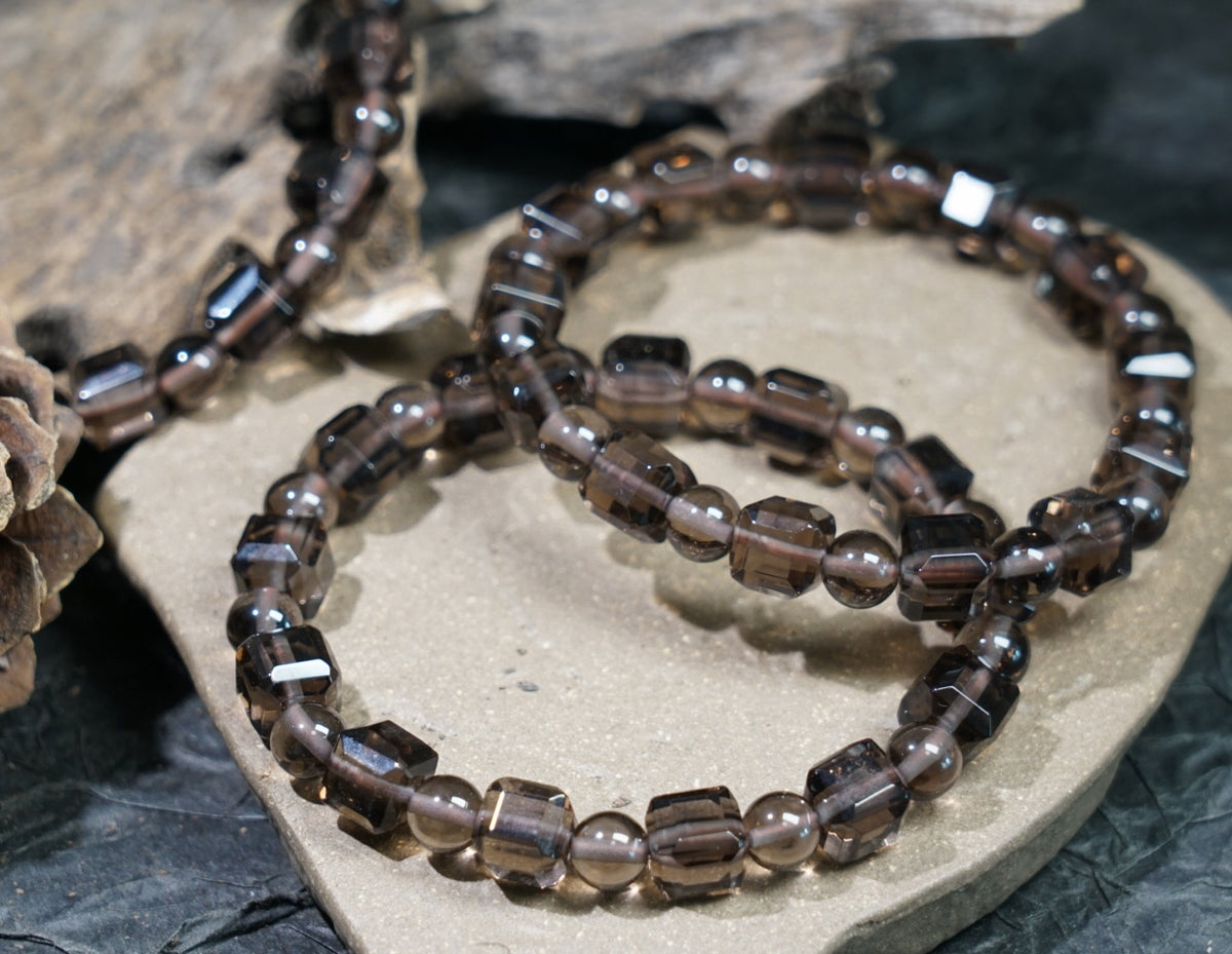 Ice Obsidian Cube Bracelet | 7.5mm Beads