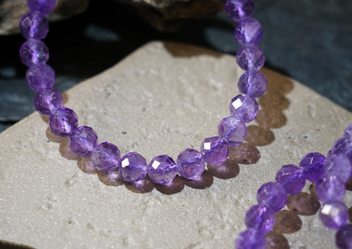 Brazilian Amethyst Bracelet, Faceted Natural Crystal Beads – alternate view 16