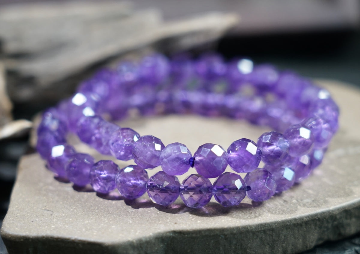 Brazilian Amethyst Bracelet, Faceted Natural Crystal Beads – alternate view 3