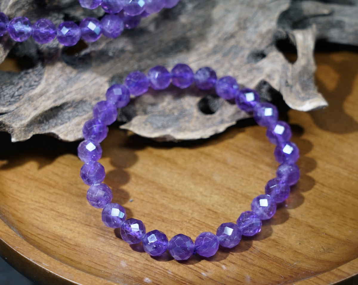 Brazilian Amethyst Bracelet, Faceted Natural Crystal Beads – alternate view 4