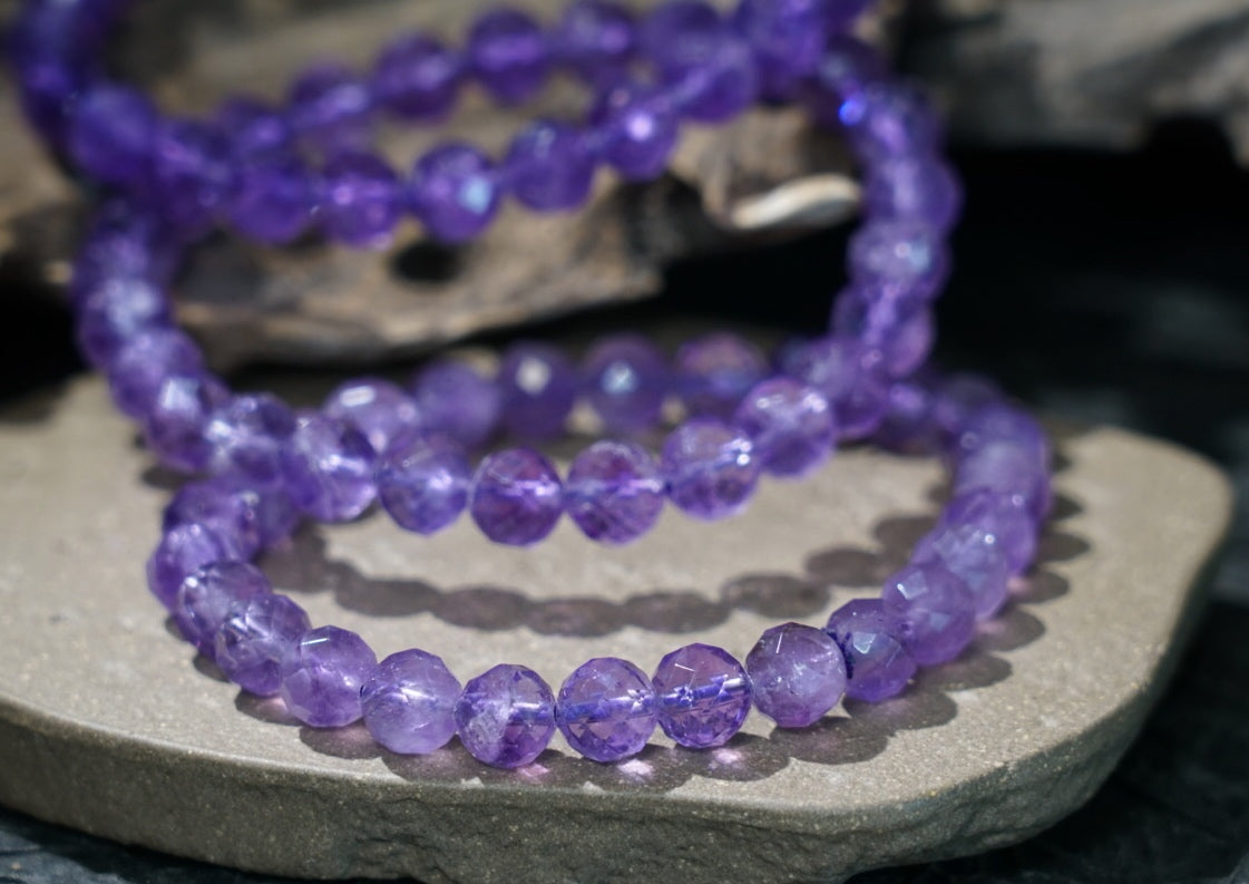 Brazilian Amethyst Bracelet, Faceted Natural Crystal Beads – alternate view 2