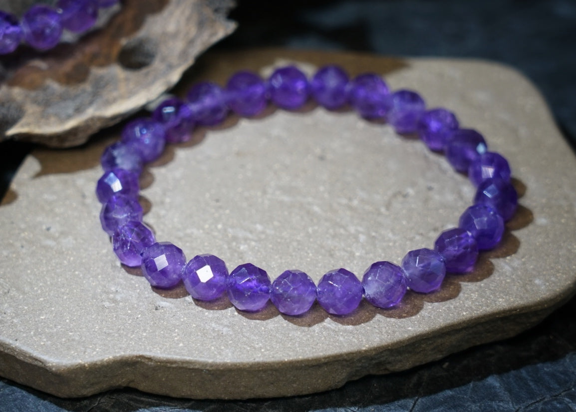 Brazilian Amethyst Bracelet, Faceted Natural Crystal Beads – alternate view 13