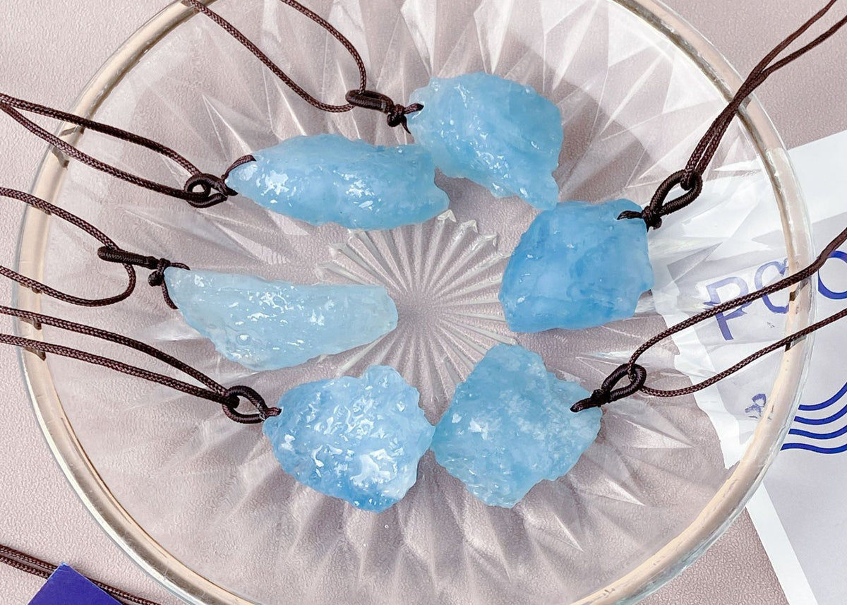 Raw Aquamarine Crystal Necklace – Natural Stone Pendant product photo 2
