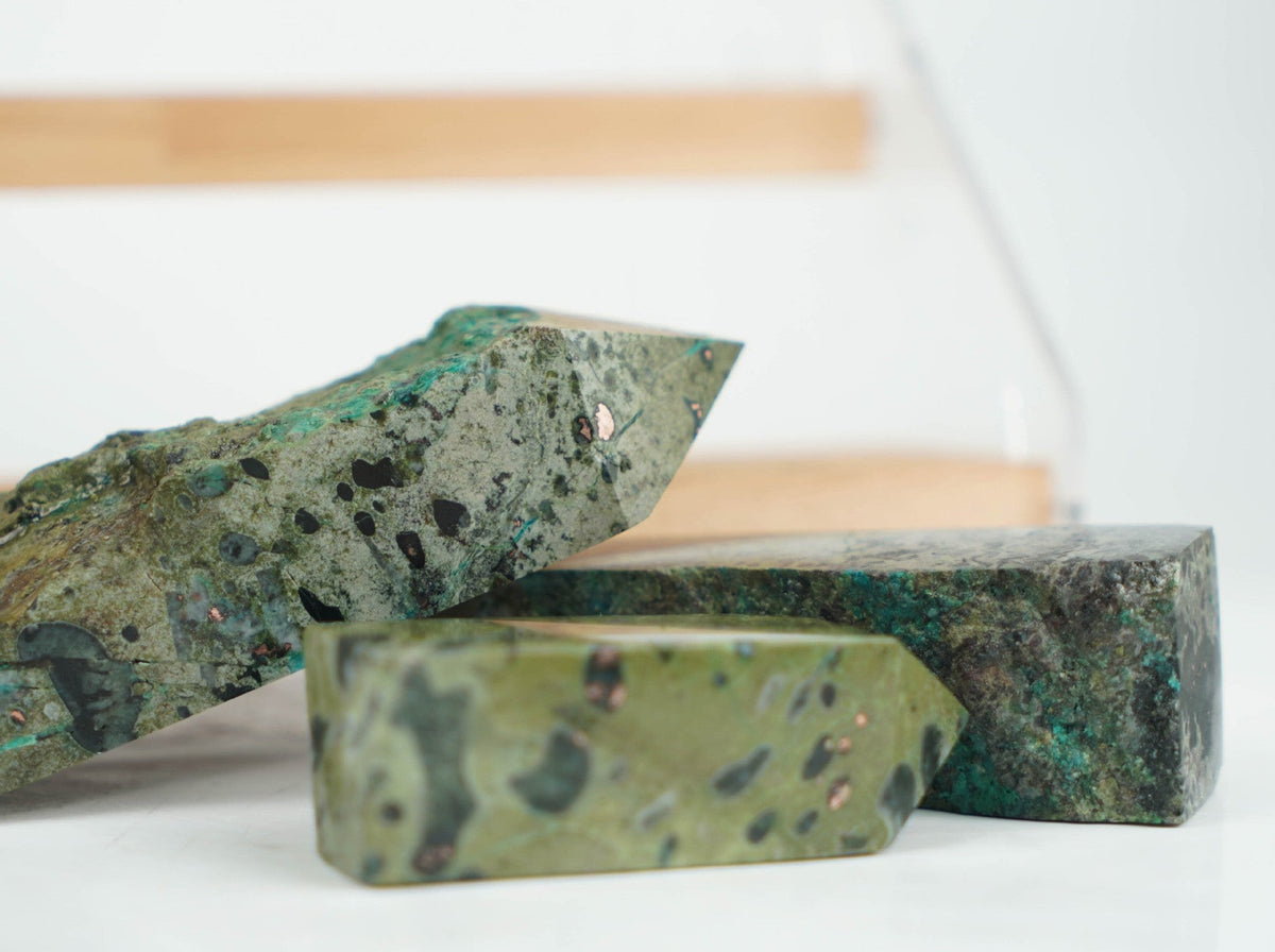 Dioptase Tower | Vivid Green Mineral Point 6–8cm