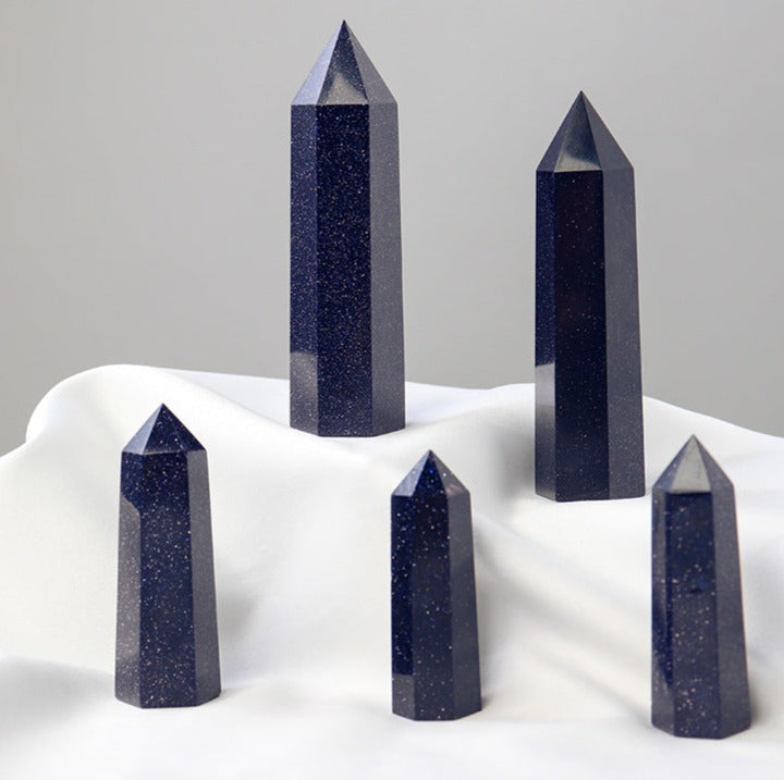 Blue Goldstone Tower | Sparkling Midnight Blue Point 6–8cm