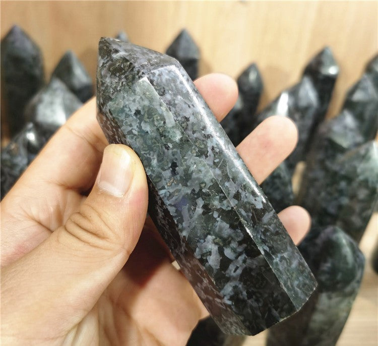 Indigo Gabbro tower with black-grey mottled natural mineral pattern