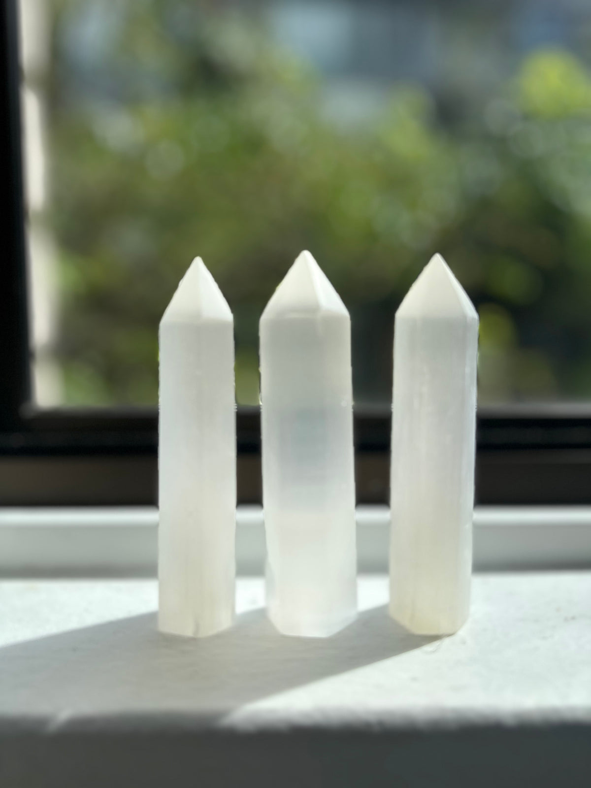 Selenite Tower – White Satin Spar Crystal Point 7–10cm product photo 10