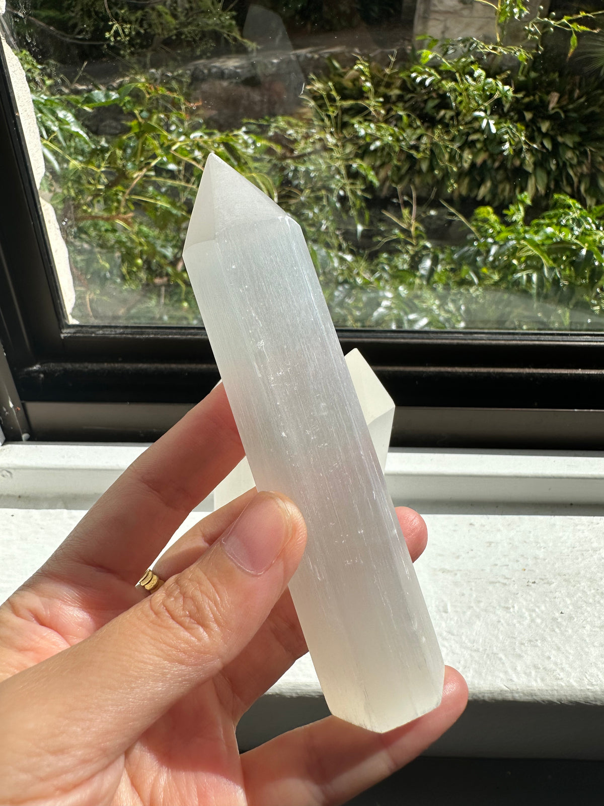 Selenite Tower – White Satin Spar Crystal Point 7–10cm product photo 7