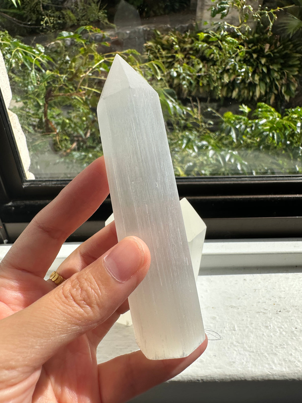 Selenite Tower – White Satin Spar Crystal Point 7–10cm product photo 8