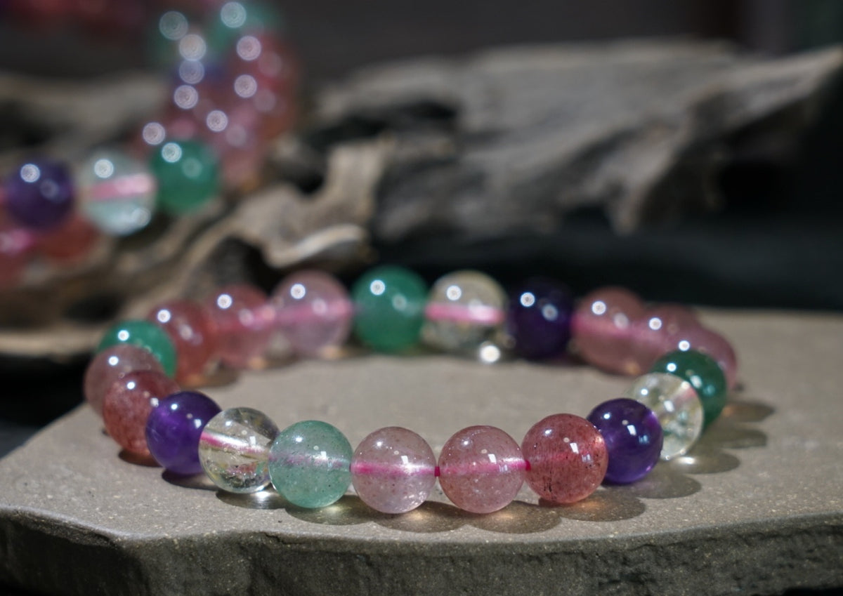 Strawberry Quartz & Amethyst Bracelet – Mixed Crystal Beads product photo 6