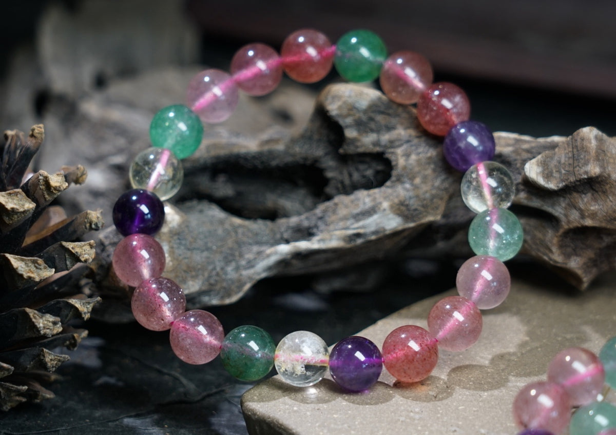 Strawberry Quartz & Amethyst Bracelet – Mixed Crystal Beads product photo 8