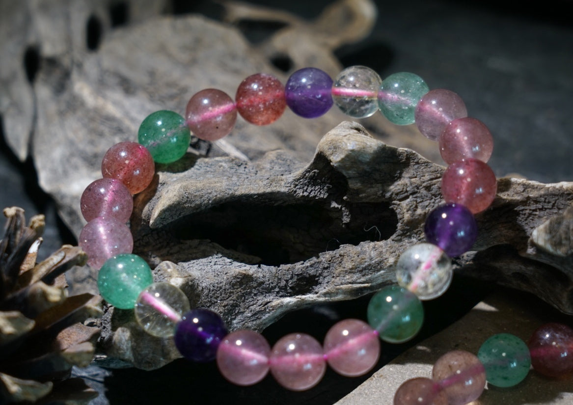 Strawberry Quartz & Amethyst Bracelet – Mixed Crystal Beads product photo 12
