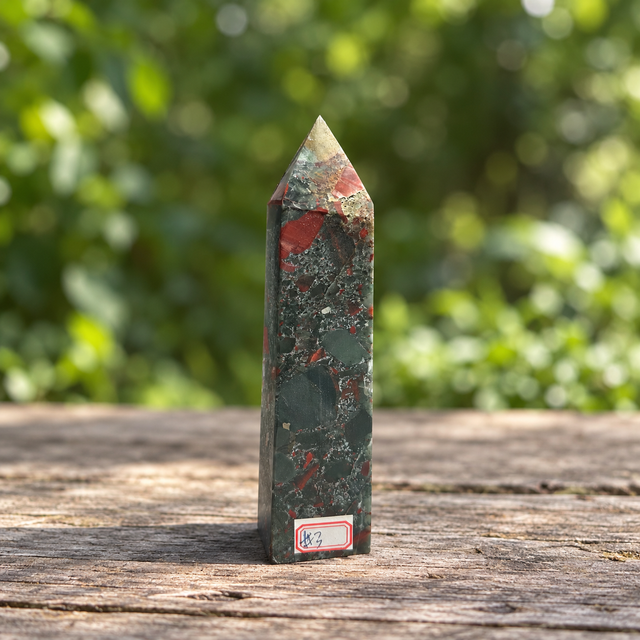 African Bloodstone Tower, Red & Green Crystal Point, 16.5cm, 480g – Exact Piece No.3