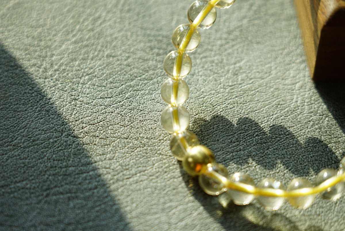 Natural Citrine Bracelet – profile view