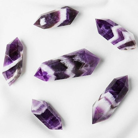 Dream Amethyst Double-Terminated Point, Chevron Crystal – product overview