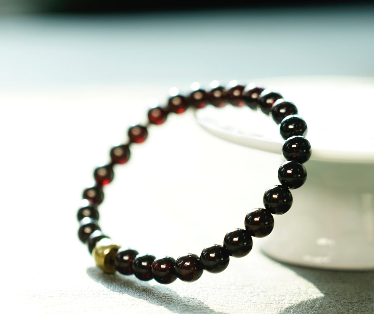 Garnet Bracelet – Natural 7mm Stretch Beads product photo 7