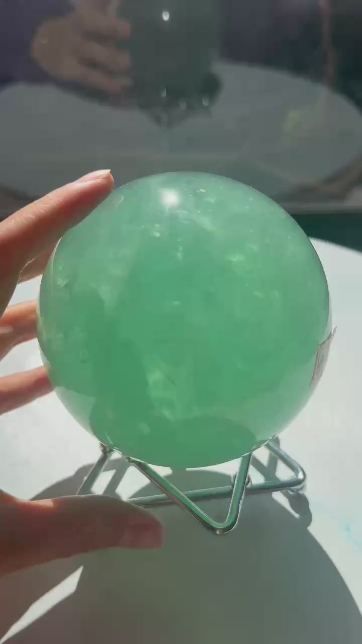 Green Fluorite Sphere with Layered Green Zoning | 1.58kg 9.6cm Exact Piece #1