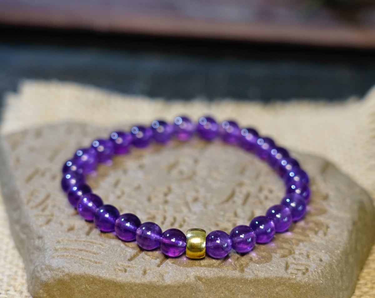Uruguay Amethyst Bracelet, Natural 7mm Crystal Beads – product overview