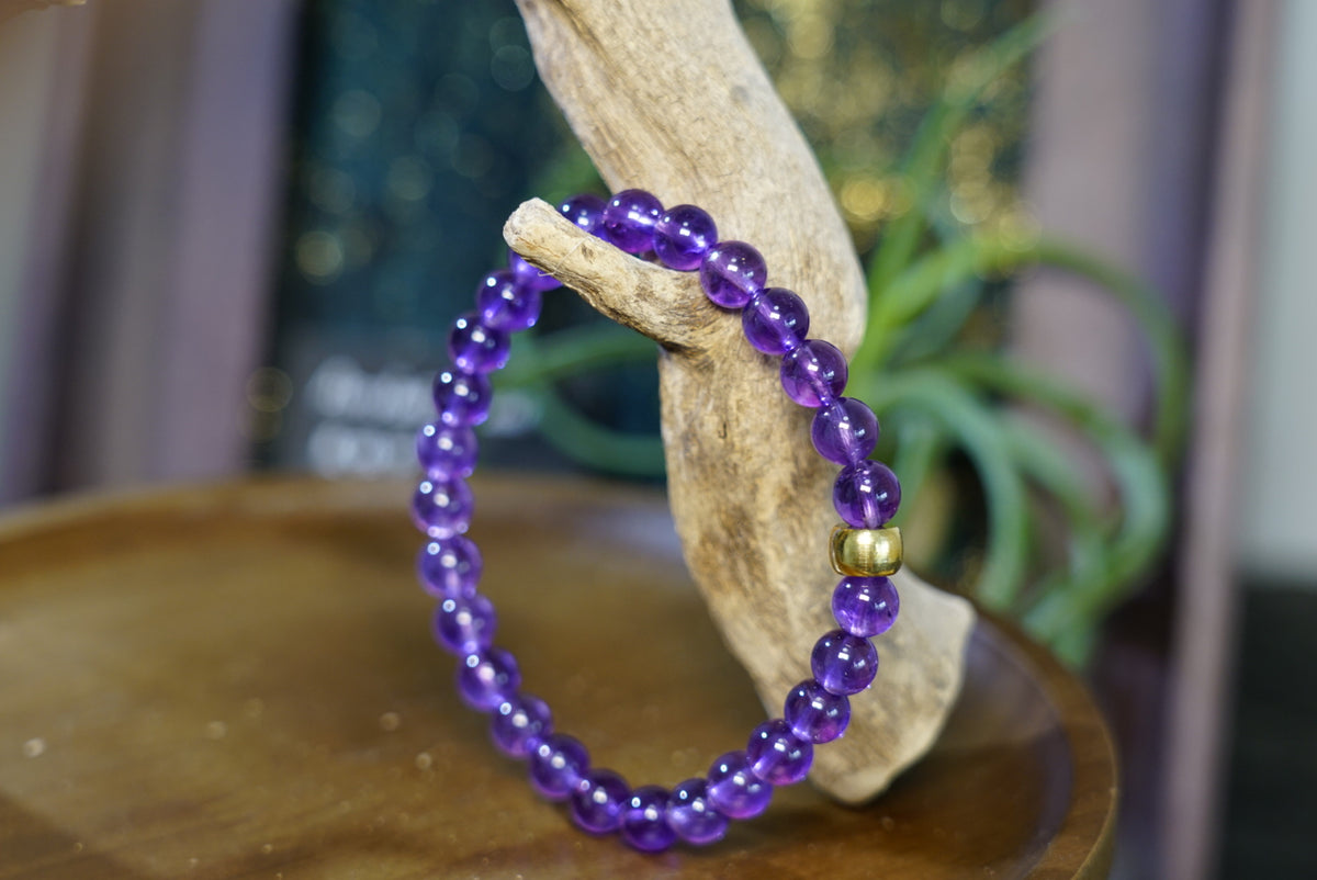 Uruguay Amethyst Bracelet, Natural 7mm Crystal Beads – alternate view 9