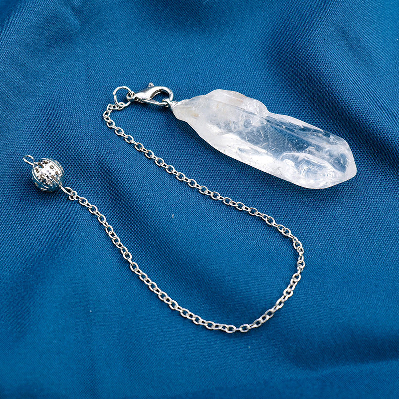 Pendule chakra en quartz clair pour la divination et la guérison – Alignez votre énergie et exploitez la puissance du quartz clair