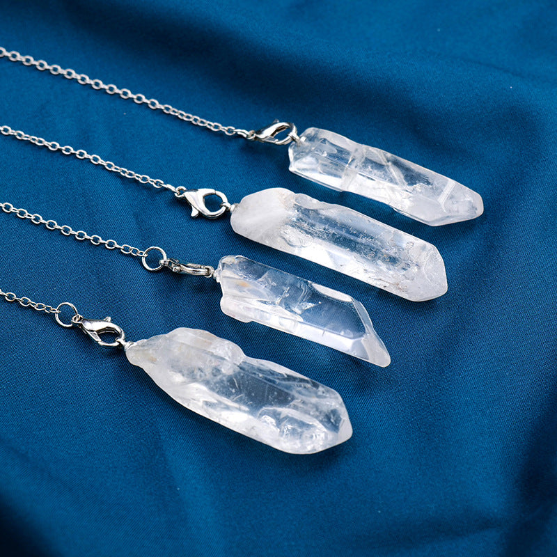 Clear Quartz Chakra Pendulum for Divination and Healing - Align Your Energy and Harness the Power of Clear Quartz