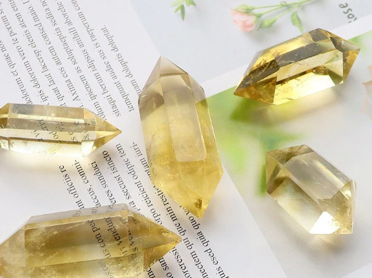 Citrine Double-Terminated Point – front view